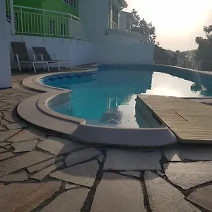 Grand Studio Au Bord De L Eau Appartement